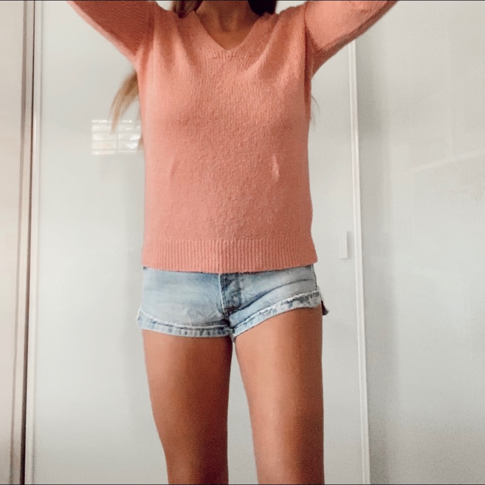 gap sweater. size s
